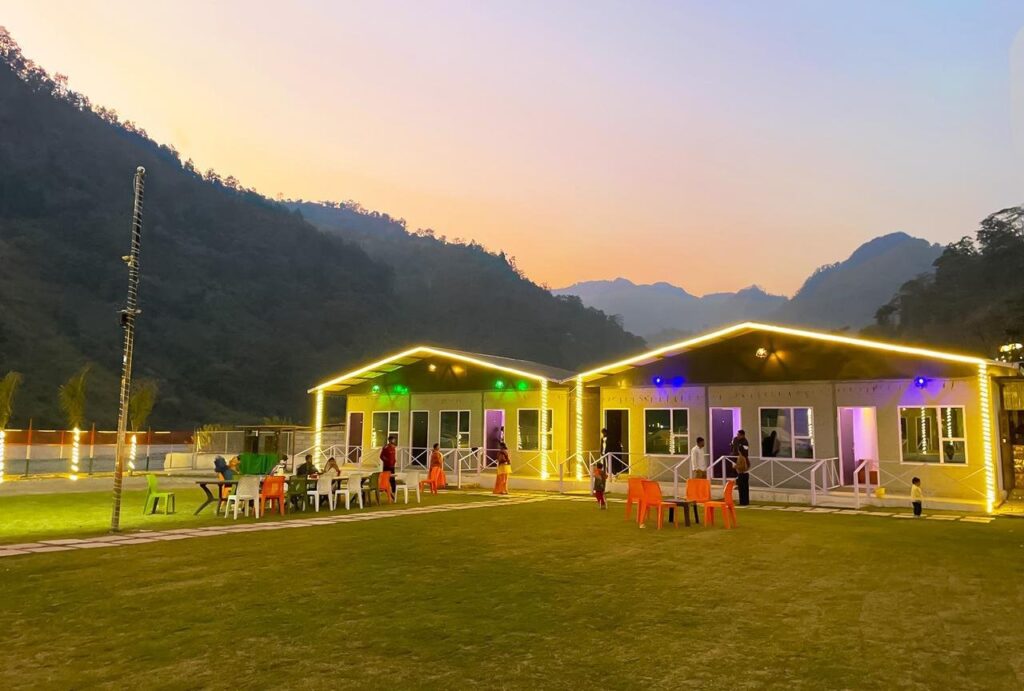A2Z Deluxe luxury cottage camping booking rishikesh Uttarakhand India